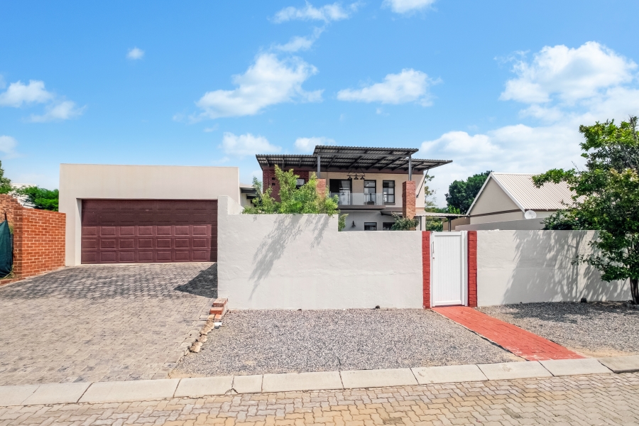 3 Bedroom Property for Sale in Equestria Gauteng