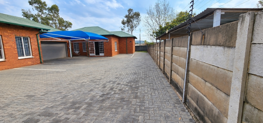 3 Bedroom Property for Sale in Capital Park Gauteng