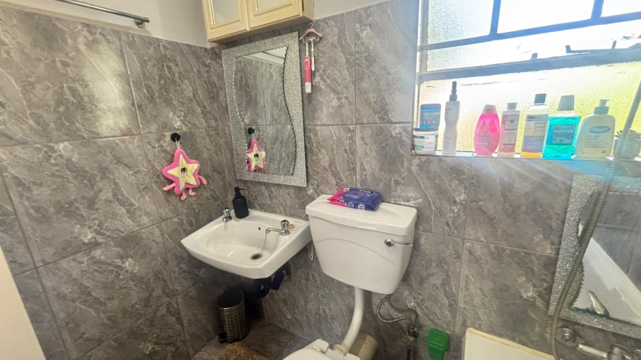 2 Bedroom Property for Sale in Boksburg West Gauteng