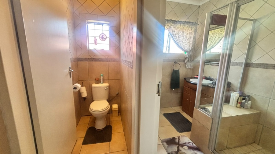 4 Bedroom Property for Sale in Witfield Gauteng