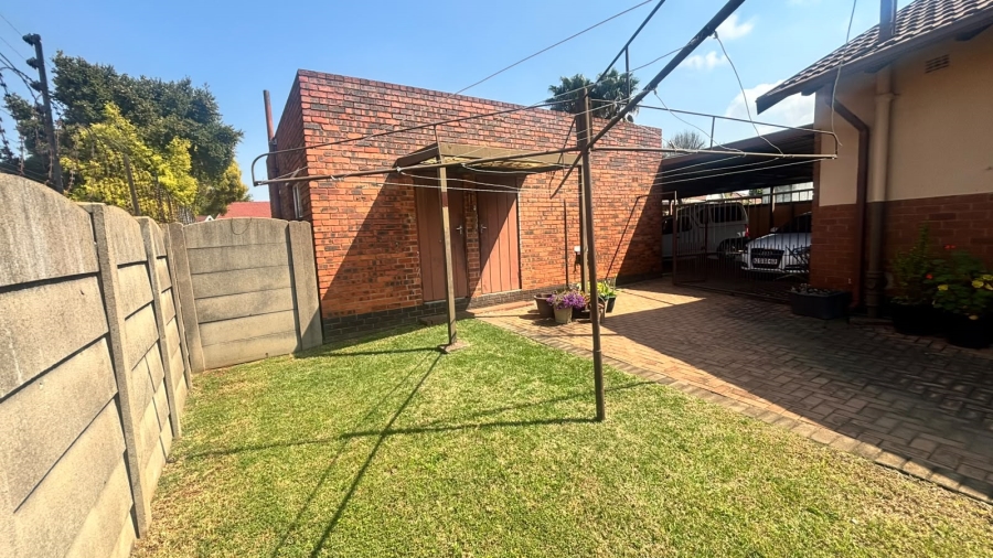 4 Bedroom Property for Sale in Witfield Gauteng