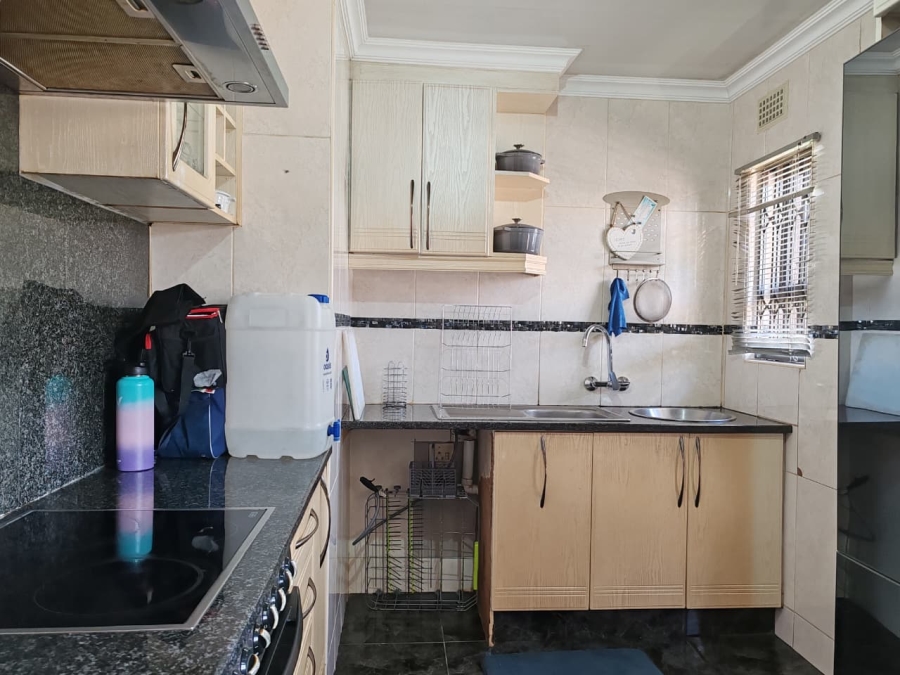 3 Bedroom Property for Sale in Bakerton Gauteng