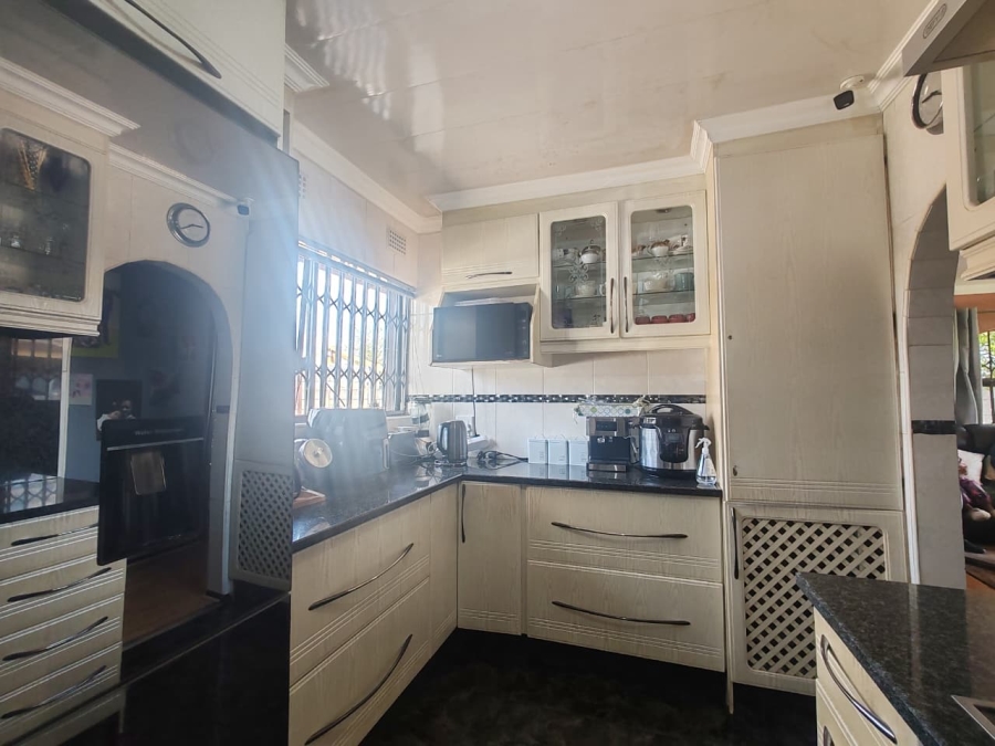 3 Bedroom Property for Sale in Bakerton Gauteng
