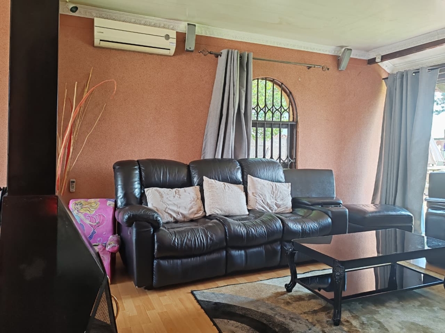 3 Bedroom Property for Sale in Bakerton Gauteng