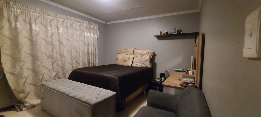 2 Bedroom Property for Sale in Greenstone Hill Gauteng
