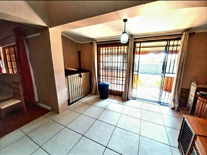 4 Bedroom Property for Sale in Selection Park Gauteng