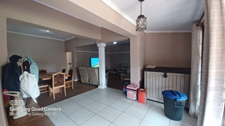 4 Bedroom Property for Sale in Selection Park Gauteng