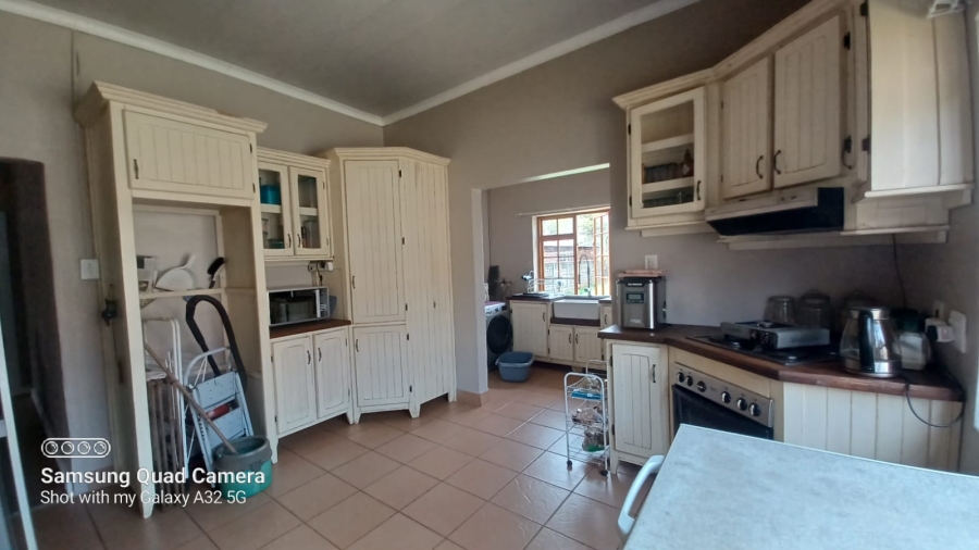 4 Bedroom Property for Sale in Selection Park Gauteng
