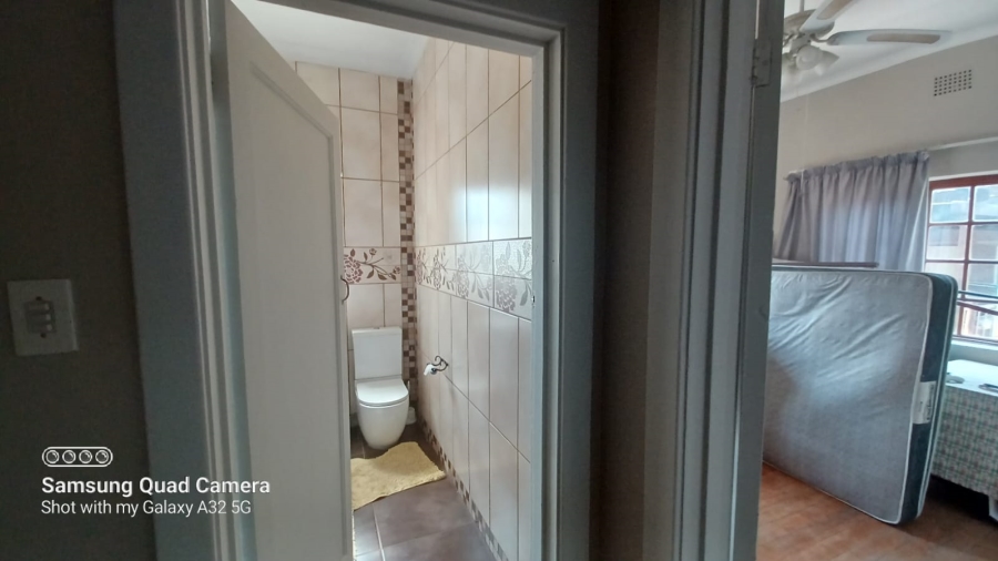 4 Bedroom Property for Sale in Selection Park Gauteng
