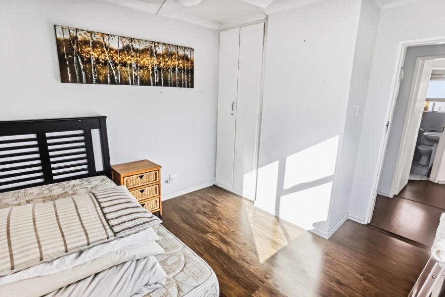2 Bedroom Property for Sale in Sunninghill Gauteng