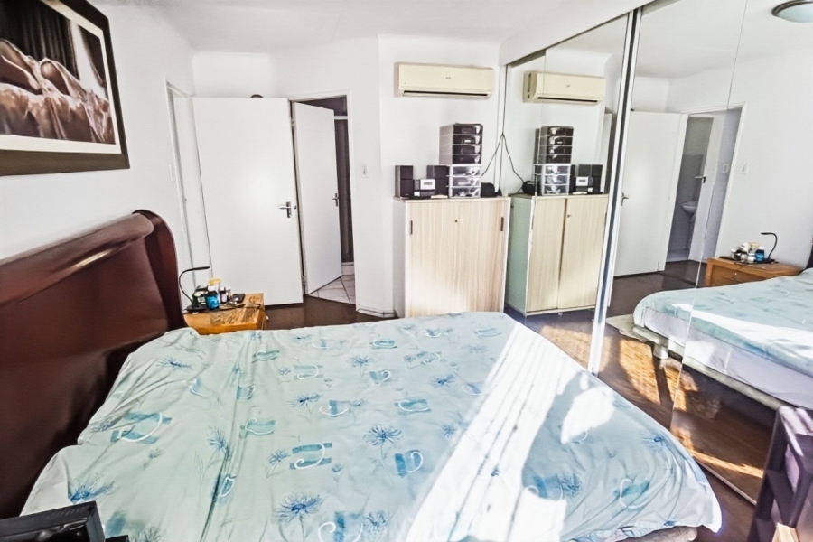 2 Bedroom Property for Sale in Sunninghill Gauteng
