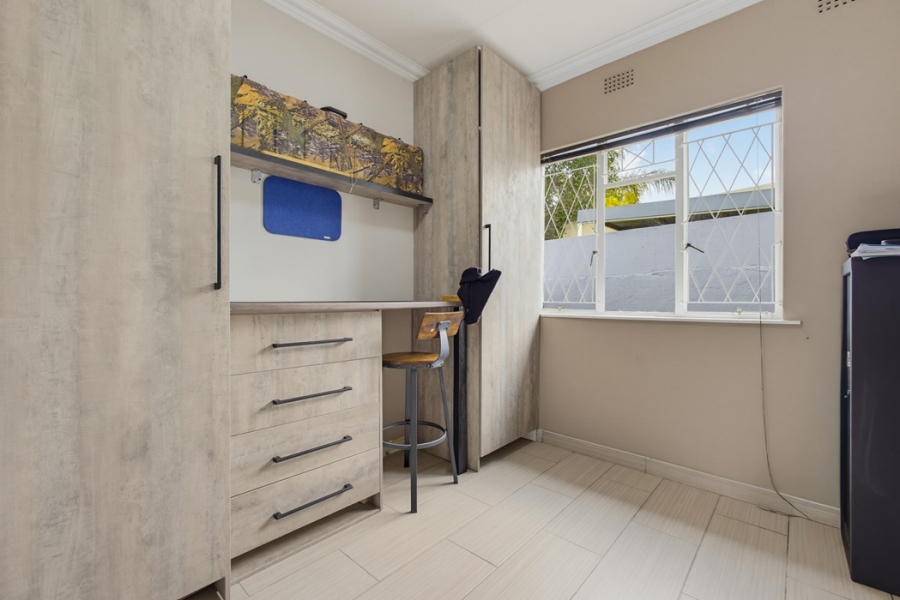 4 Bedroom Property for Sale in Van Riebeeck Park Gauteng
