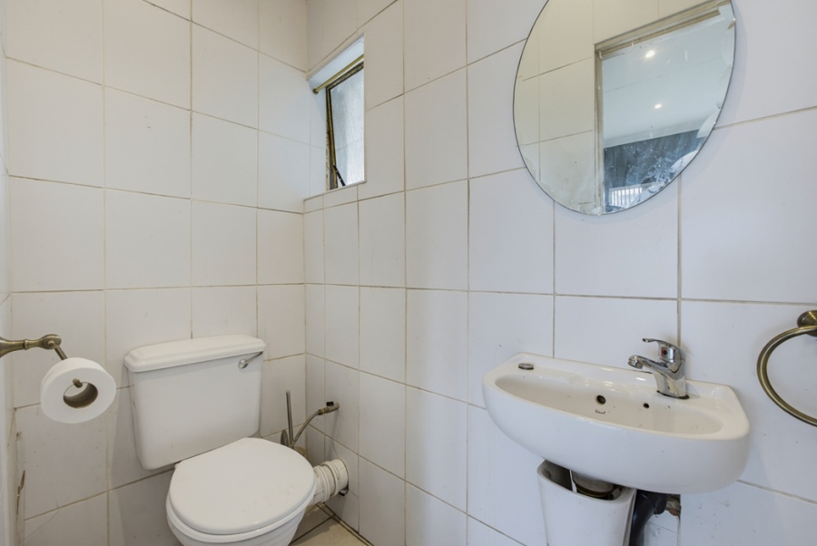 4 Bedroom Property for Sale in Van Riebeeck Park Gauteng