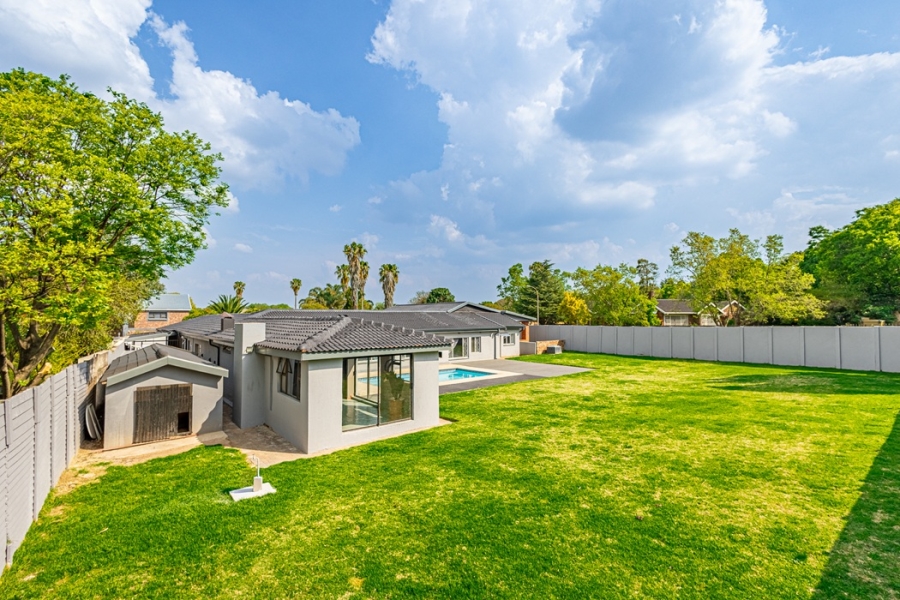 4 Bedroom Property for Sale in Van Riebeeck Park Gauteng
