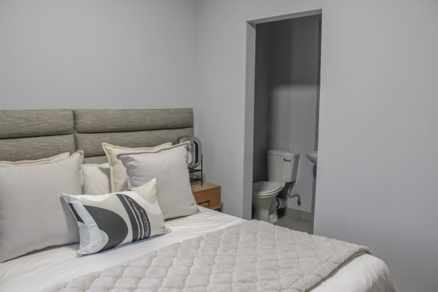 2 Bedroom Property for Sale in Annlin Gauteng
