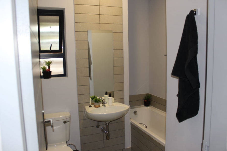 2 Bedroom Property for Sale in Annlin Gauteng