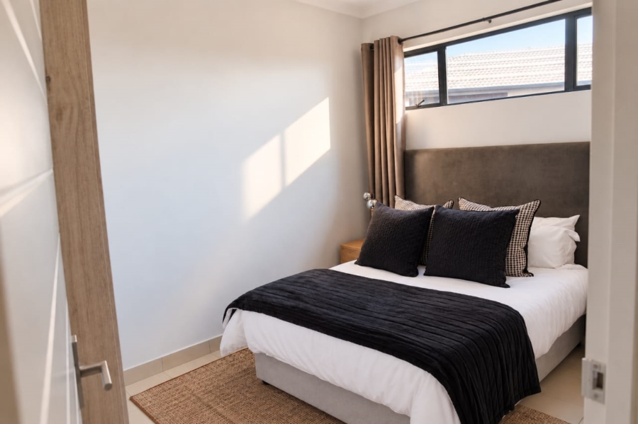 2 Bedroom Property for Sale in Annlin Gauteng