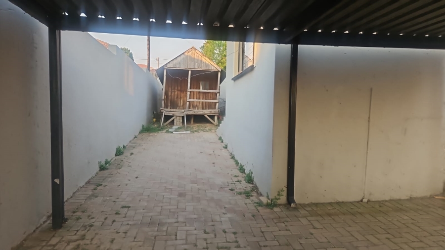 3 Bedroom Property for Sale in Cosmo City Gauteng