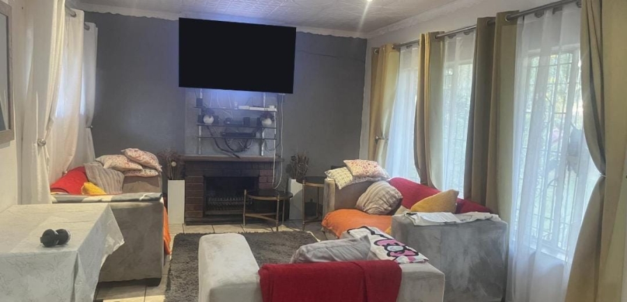 3 Bedroom Property for Sale in Birch Acres Gauteng