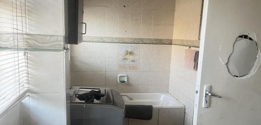 3 Bedroom Property for Sale in Birch Acres Gauteng