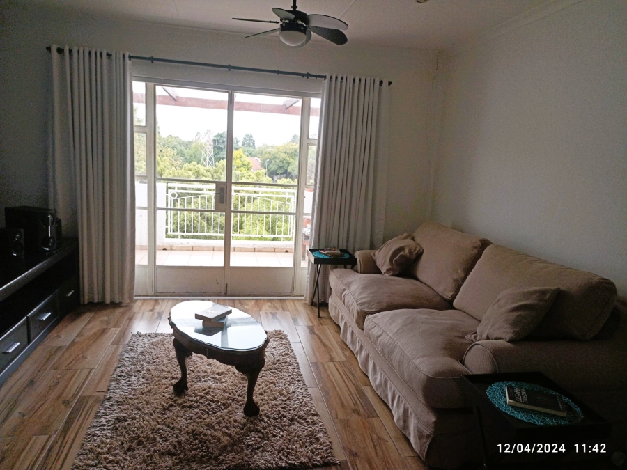 2 Bedroom Property for Sale in Sonneglans Gauteng