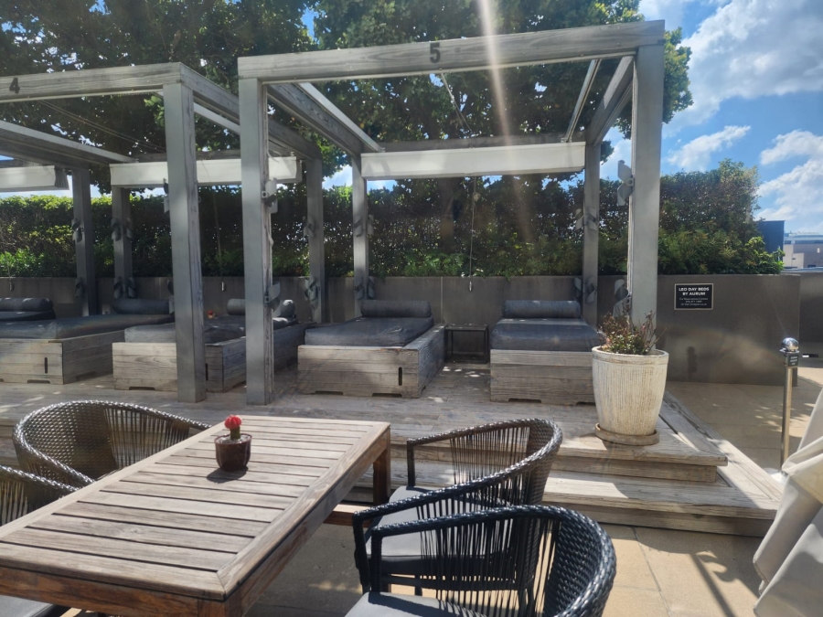 To Let 2 Bedroom Property for Rent in Sandown Gauteng