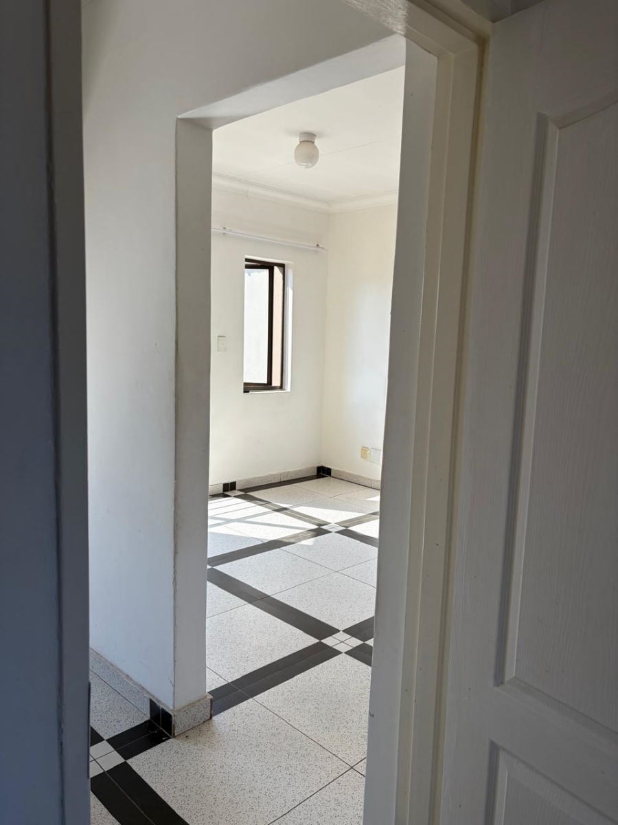 To Let 2 Bedroom Property for Rent in Noordwyk Gauteng