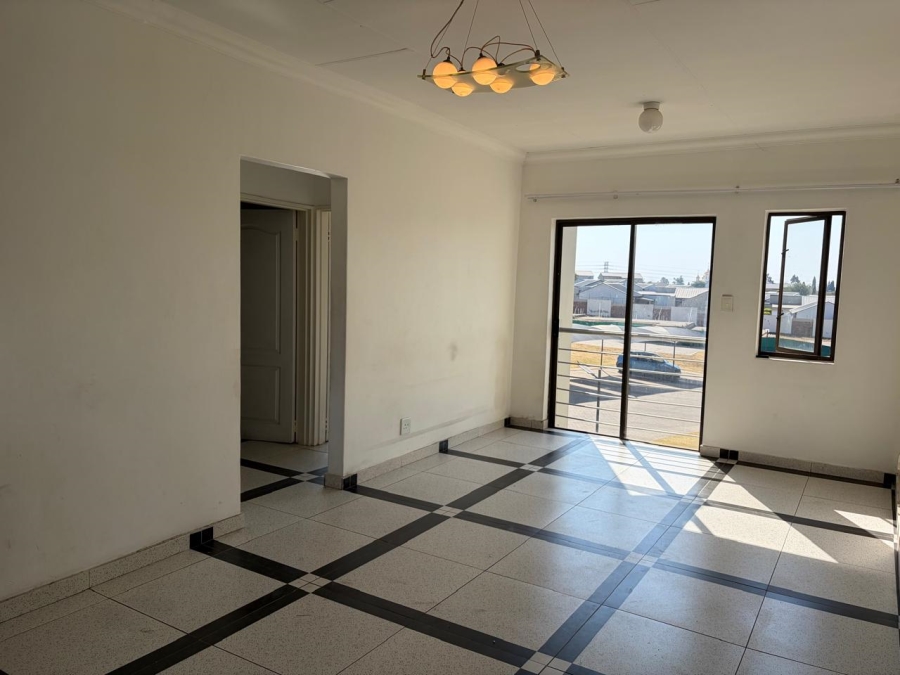 To Let 2 Bedroom Property for Rent in Noordwyk Gauteng