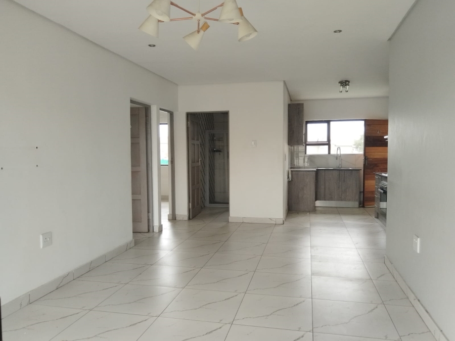 To Let 2 Bedroom Property for Rent in Noordwyk Gauteng