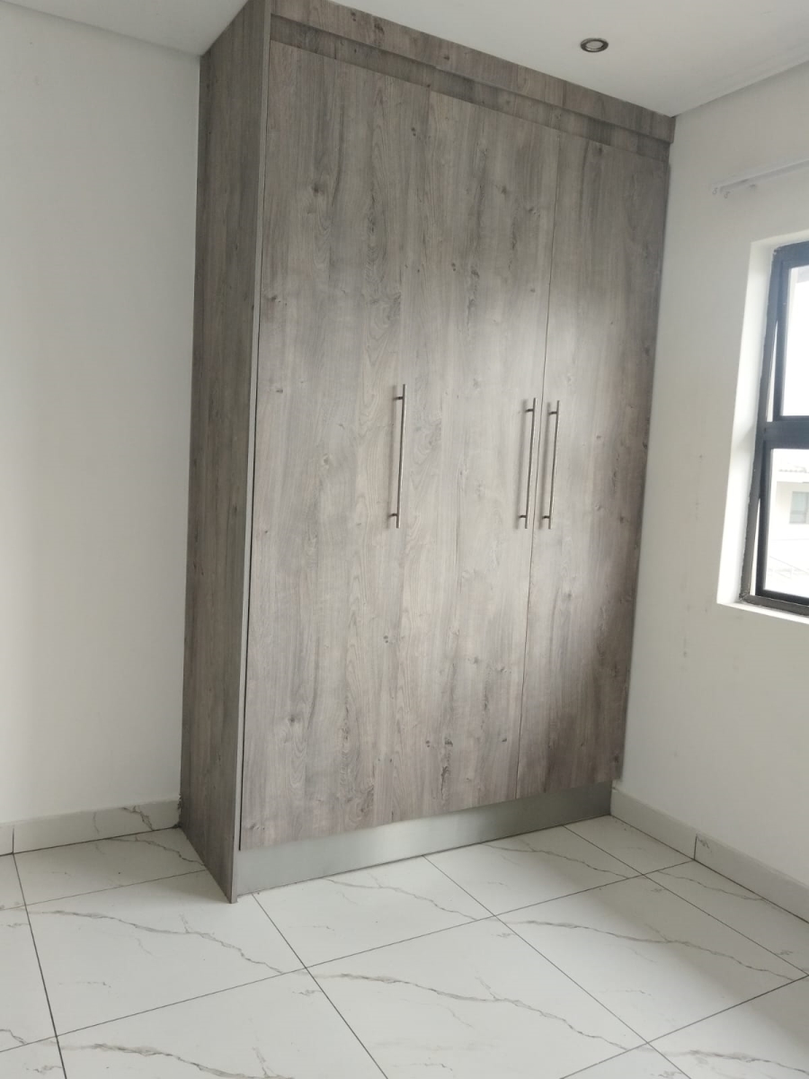 To Let 2 Bedroom Property for Rent in Noordwyk Gauteng
