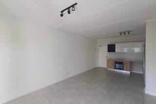 To Let 2 Bedroom Property for Rent in Waterfall Gauteng