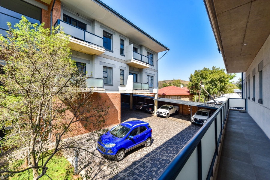 2 Bedroom Property for Sale in Nieuw Muckleneuk Gauteng