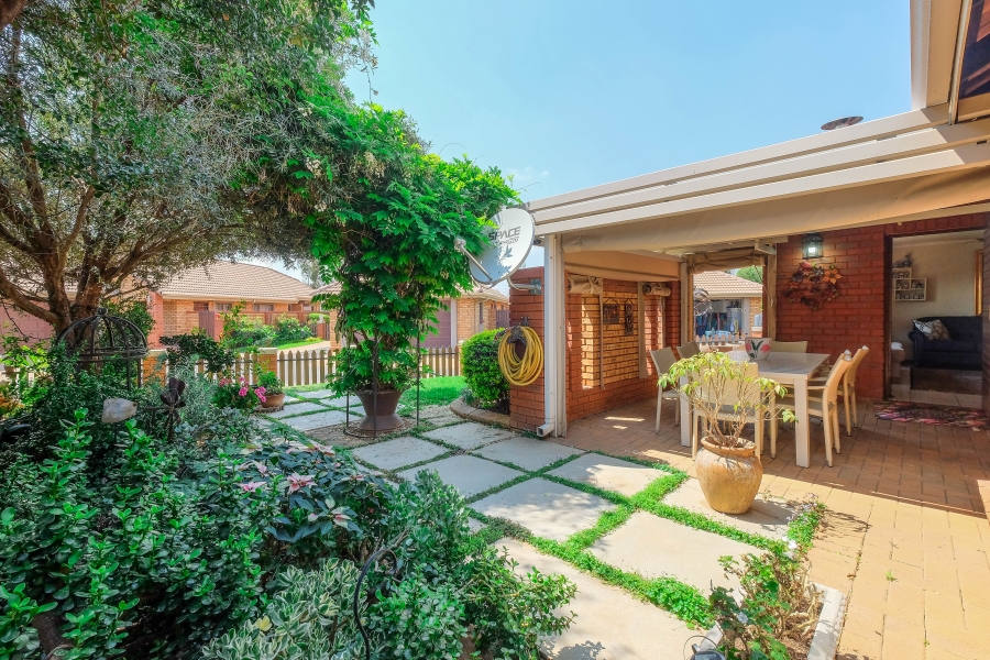 3 Bedroom Property for Sale in Homes Haven Gauteng