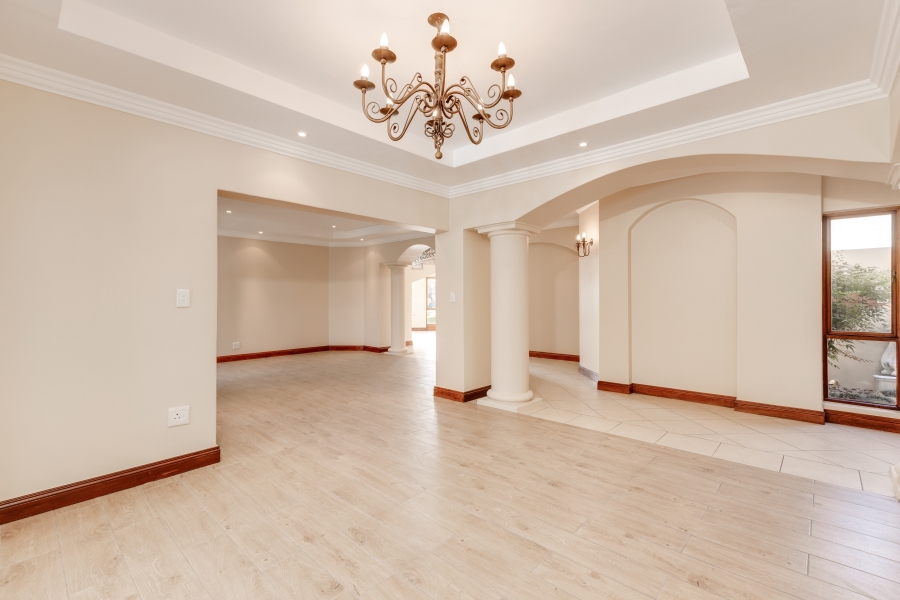 To Let 5 Bedroom Property for Rent in Dainfern Golf Estate Gauteng