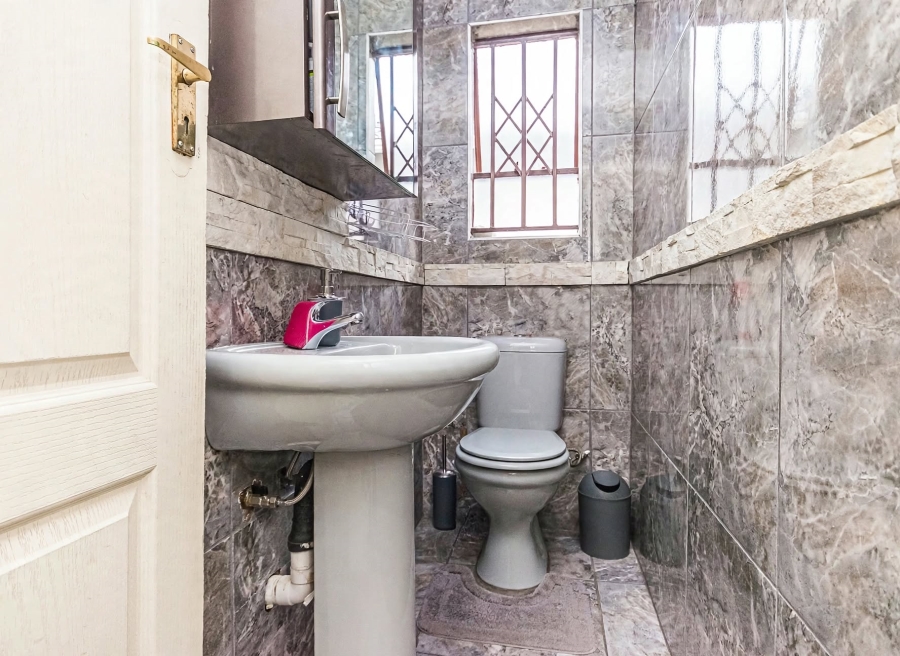 3 Bedroom Property for Sale in Goudrand Gauteng