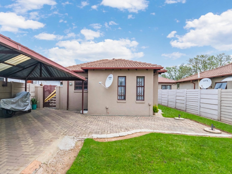 3 Bedroom Property for Sale in Goudrand Gauteng