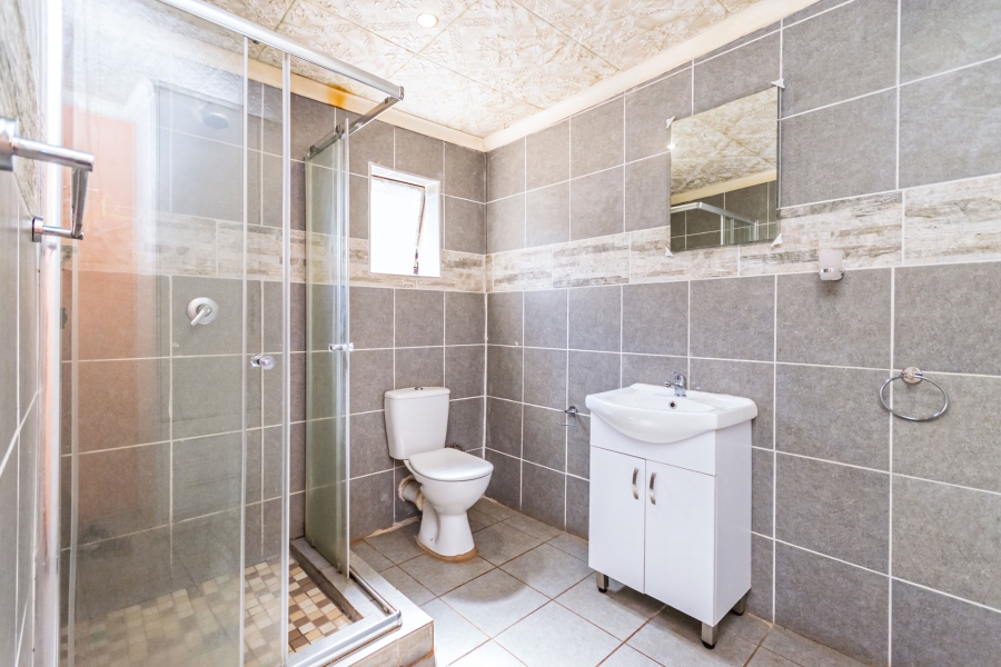 5 Bedroom Property for Sale in Krugersdorp North Gauteng