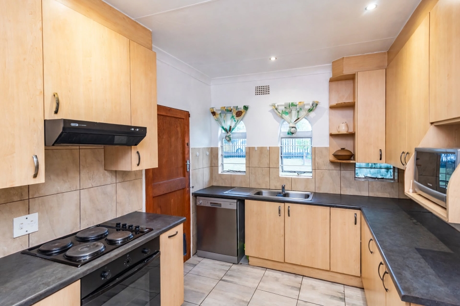 4 Bedroom Property for Sale in Breaunanda Gauteng