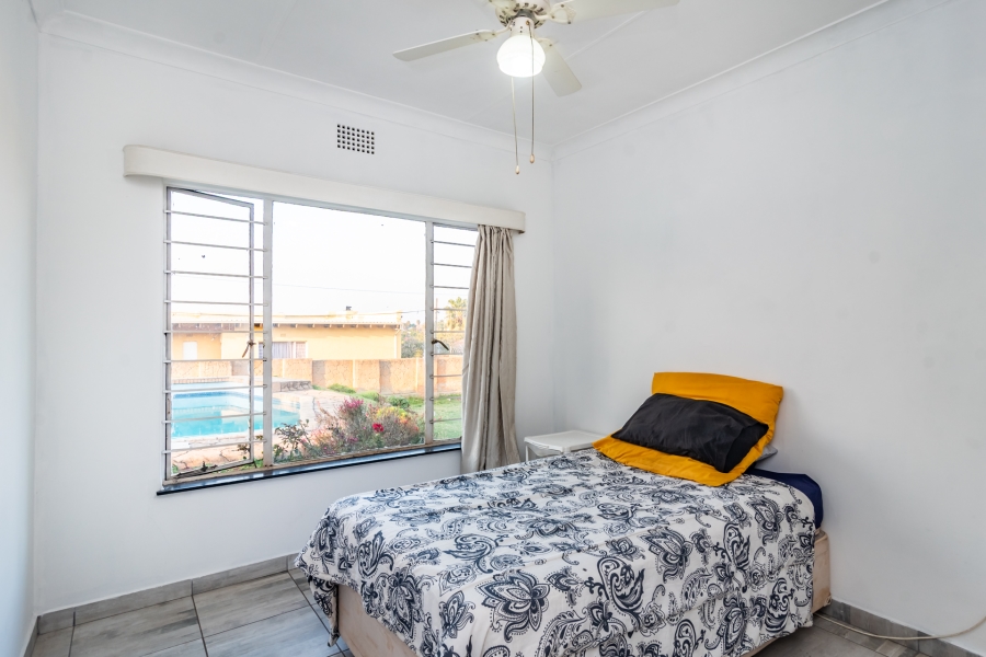 4 Bedroom Property for Sale in Breaunanda Gauteng