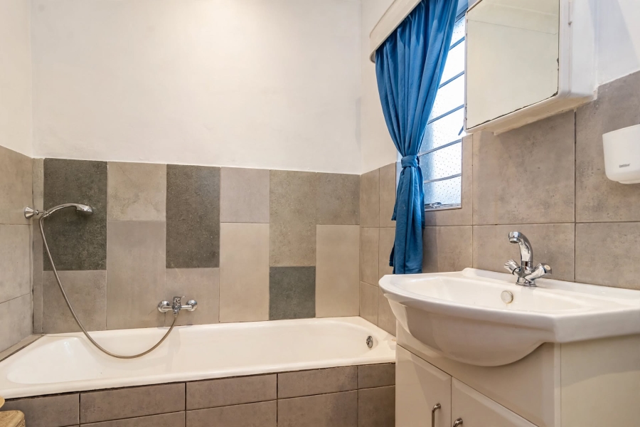 4 Bedroom Property for Sale in Breaunanda Gauteng