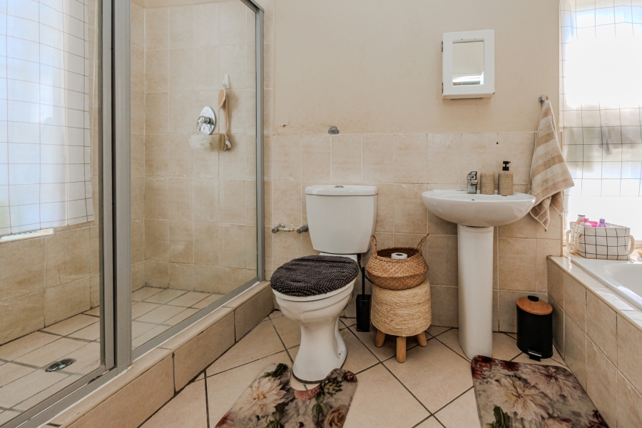 2 Bedroom Property for Sale in Laser Park Gauteng