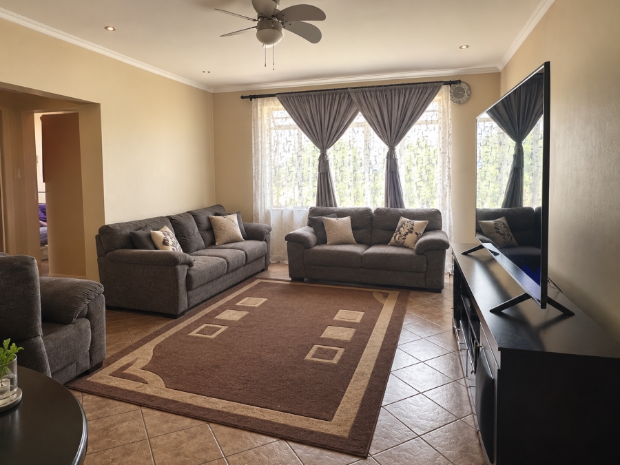2 Bedroom Property for Sale in Lambton Gauteng