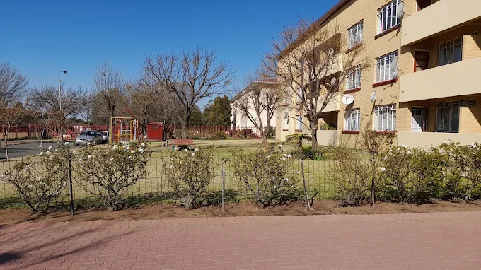 2 Bedroom Property for Sale in Lambton Gauteng