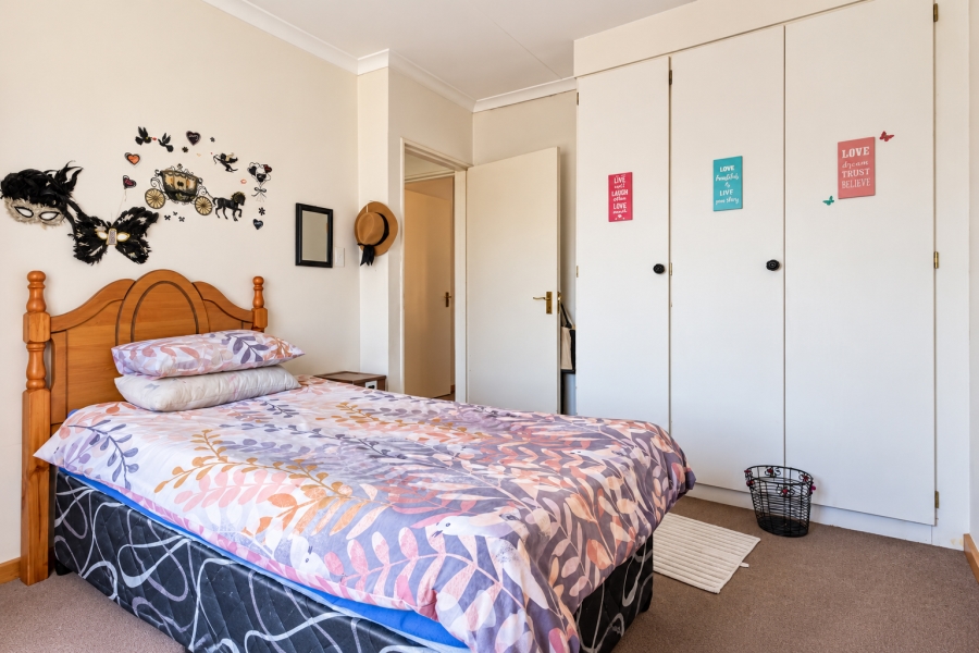 2 Bedroom Property for Sale in Helikonpark Gauteng