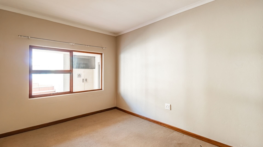 2 Bedroom Property for Sale in Ferndale Gauteng