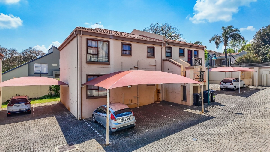 2 Bedroom Property for Sale in Ferndale Gauteng