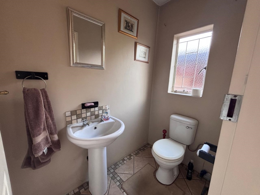 3 Bedroom Property for Sale in Villieria Gauteng