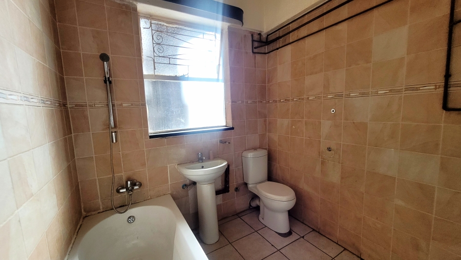 To Let 2 Bedroom Property for Rent in Sunnyridge Gauteng