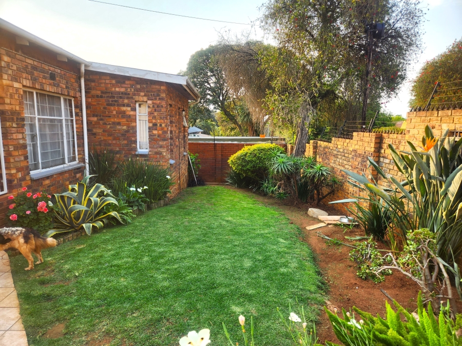 To Let 3 Bedroom Property for Rent in Kensington Gauteng