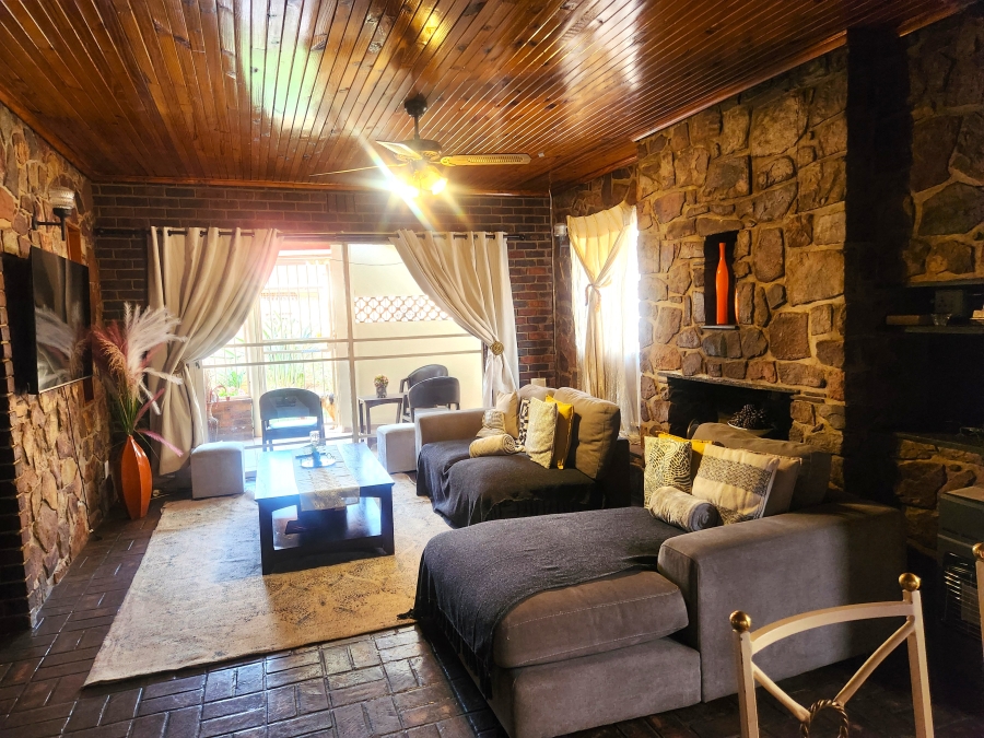 To Let 3 Bedroom Property for Rent in Kensington Gauteng